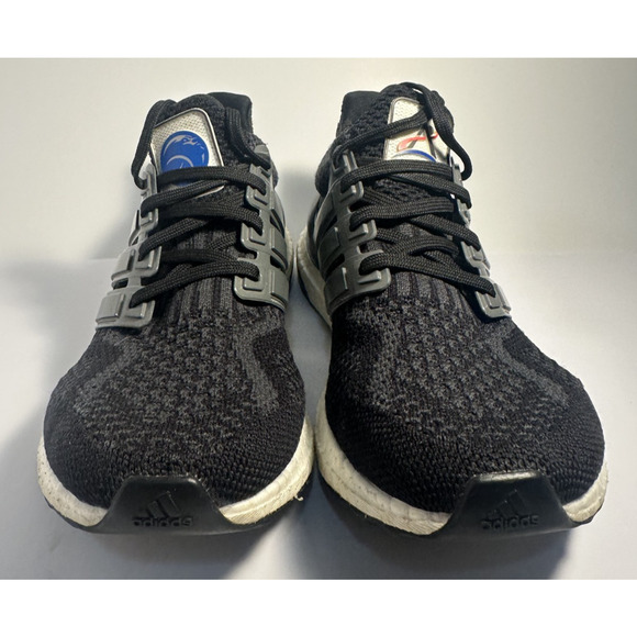 Adidas UltraBoost 21 Women’s Size 6.5 Black Gray Running Shoes Boost Cushion - Picture 3 of 8